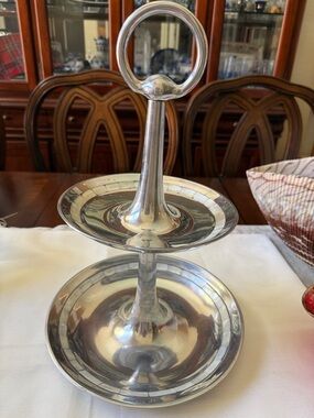 Towle Silver color stainless steel Mother of Pearl inlay Two-Tier Serving Stand